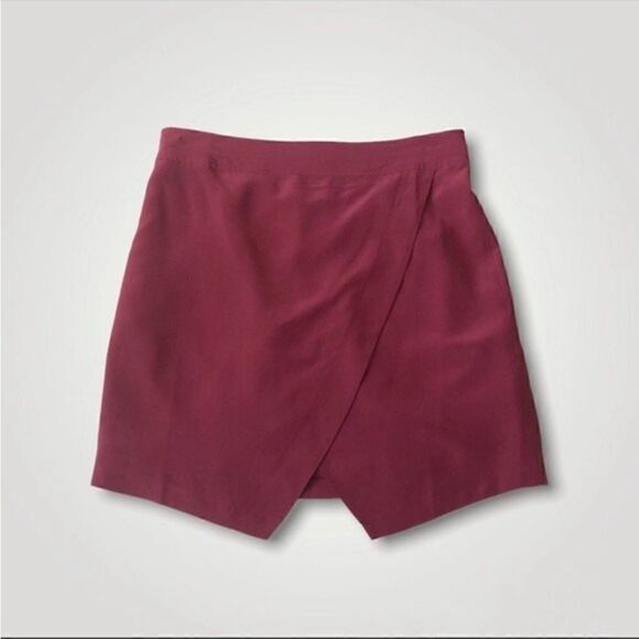 Madewell | Silk Parkway Dusted Burgundy Asymmetrical Hem Pull On Mini Skirt | S - Picture 2 of 6